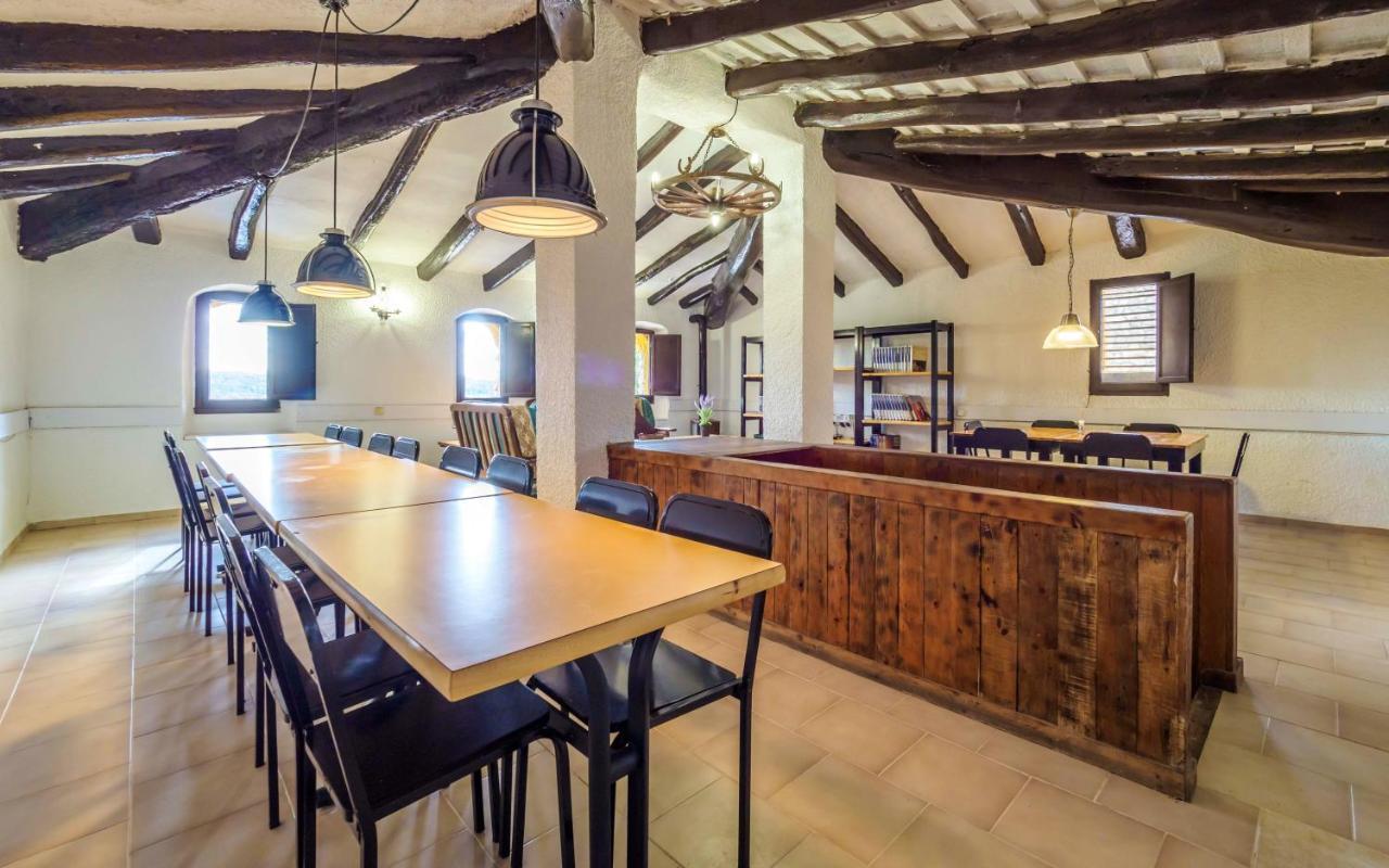 Spacious House In Can Trabal Ngoại thất bức ảnh