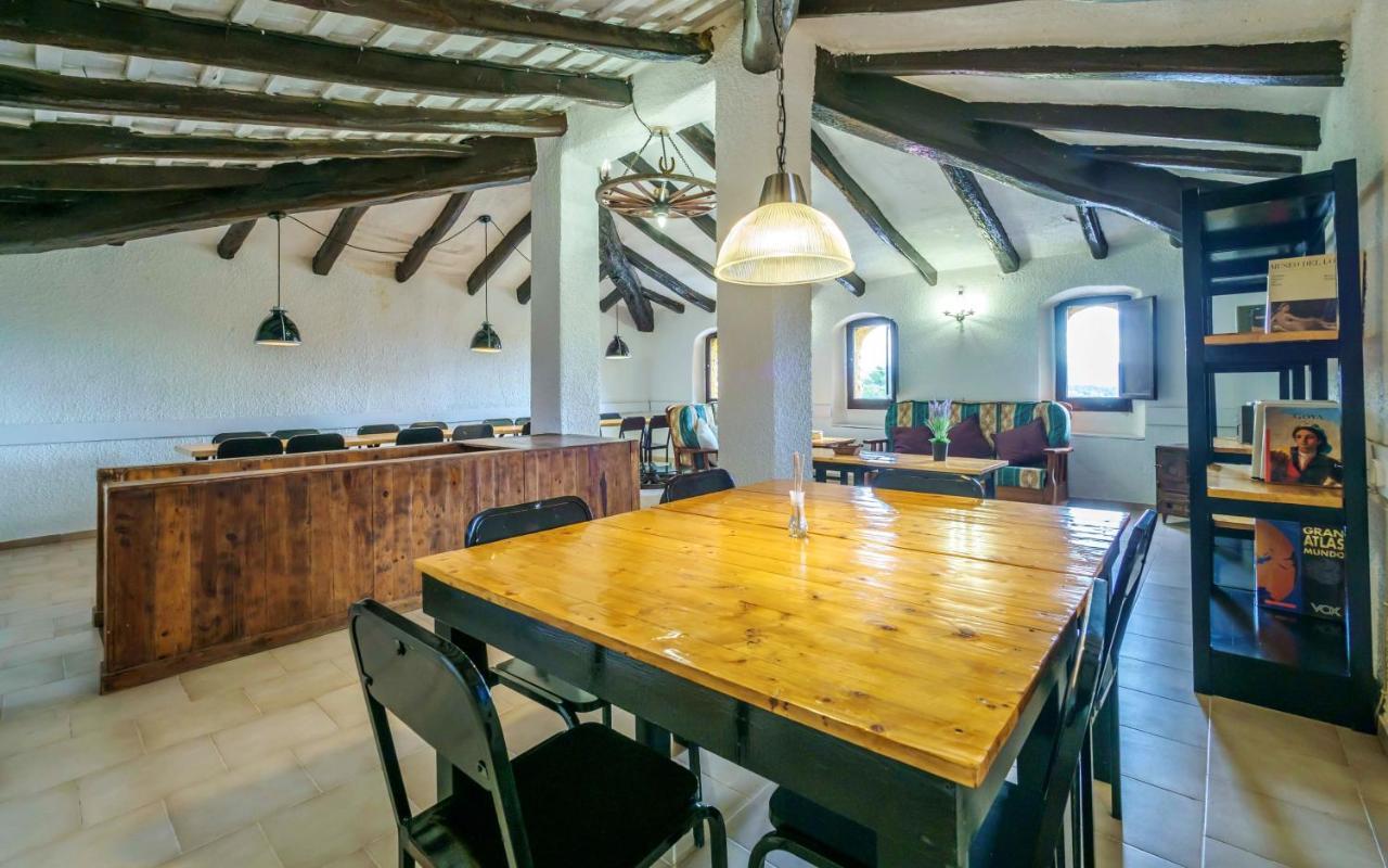 Spacious House In Can Trabal Ngoại thất bức ảnh